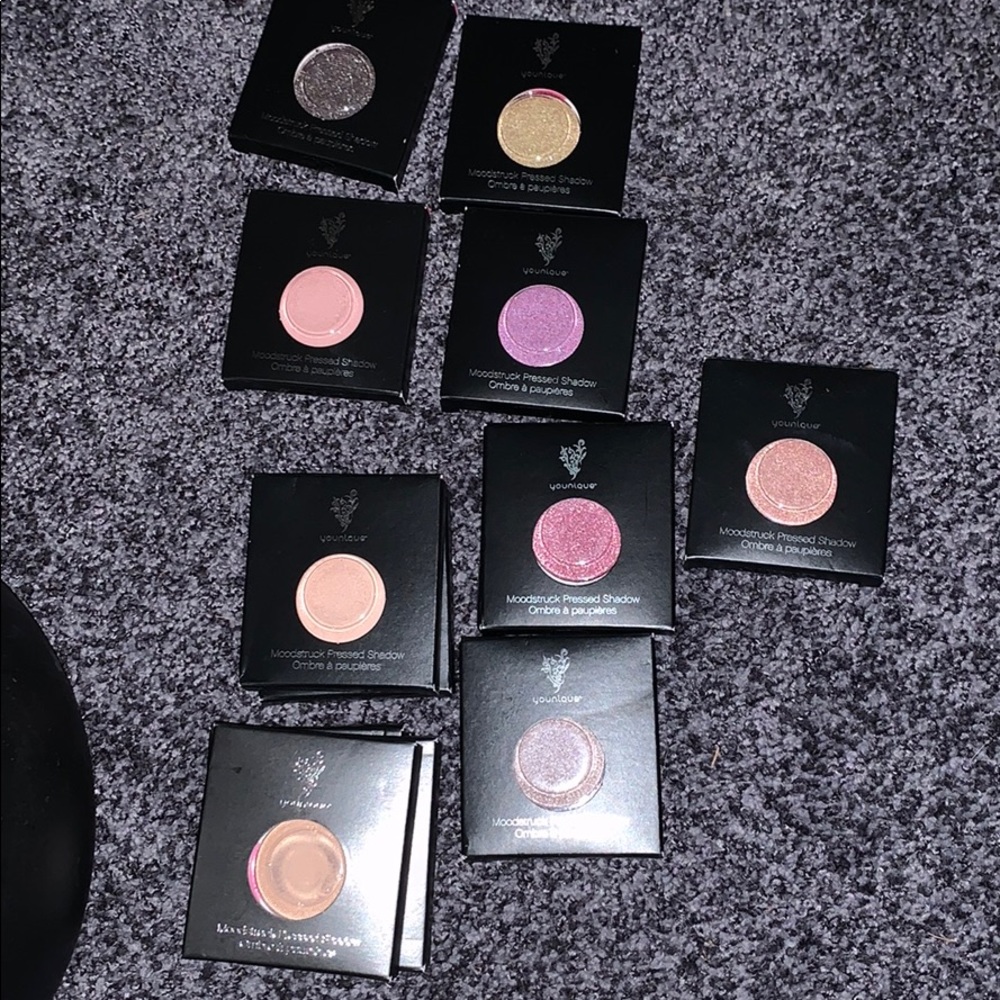 MoodStruck Pressed Eyeshadow